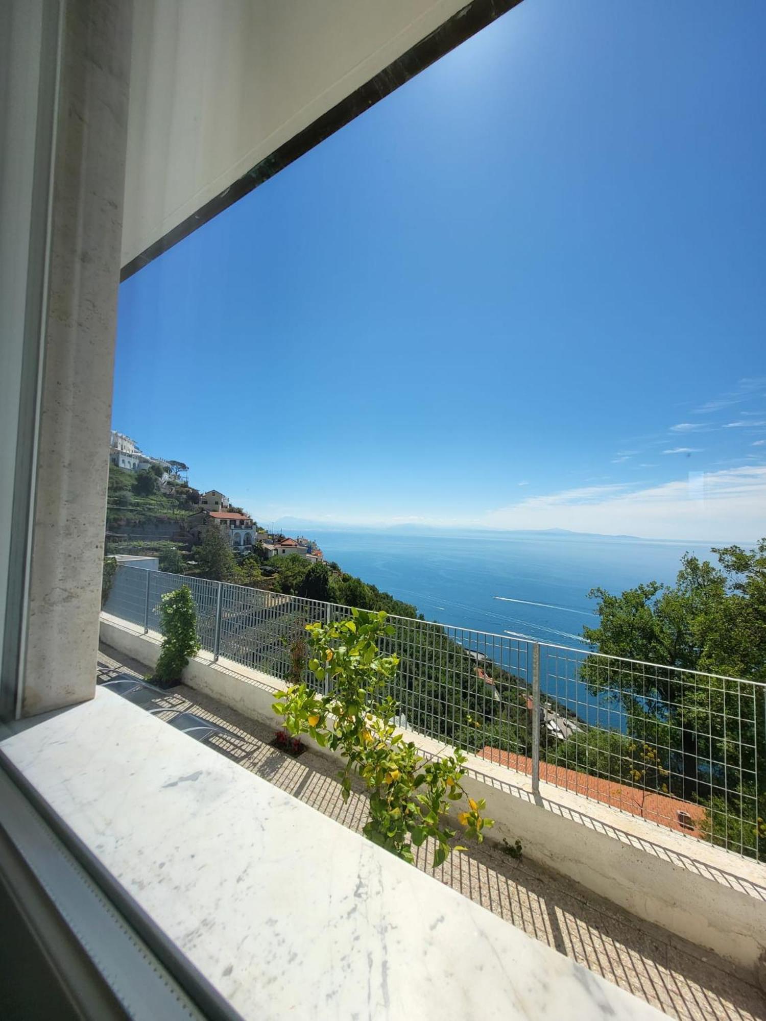 Villa Pino Furore Exteriér fotografie