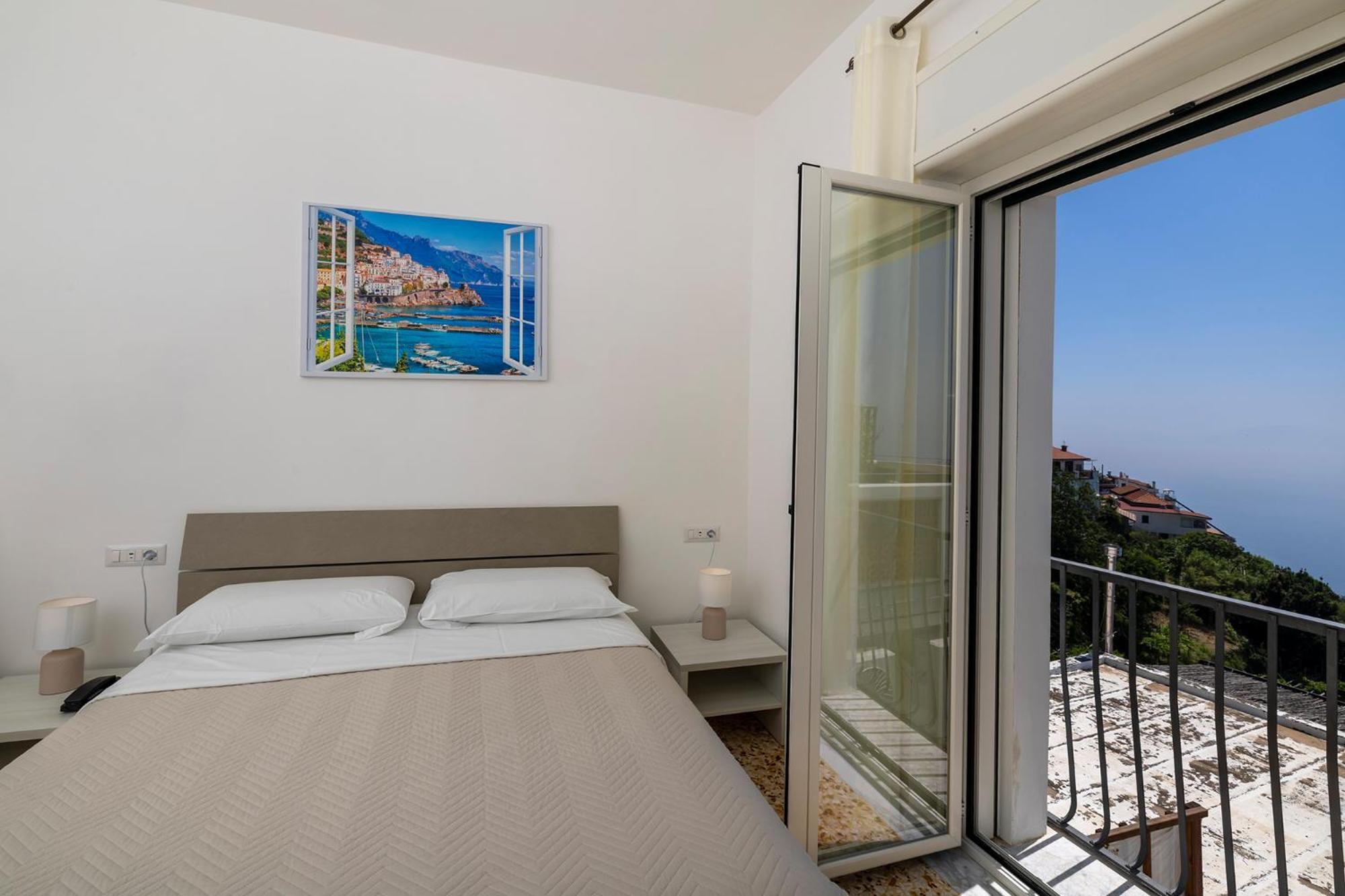 Villa Pino Furore Exteriér fotografie
