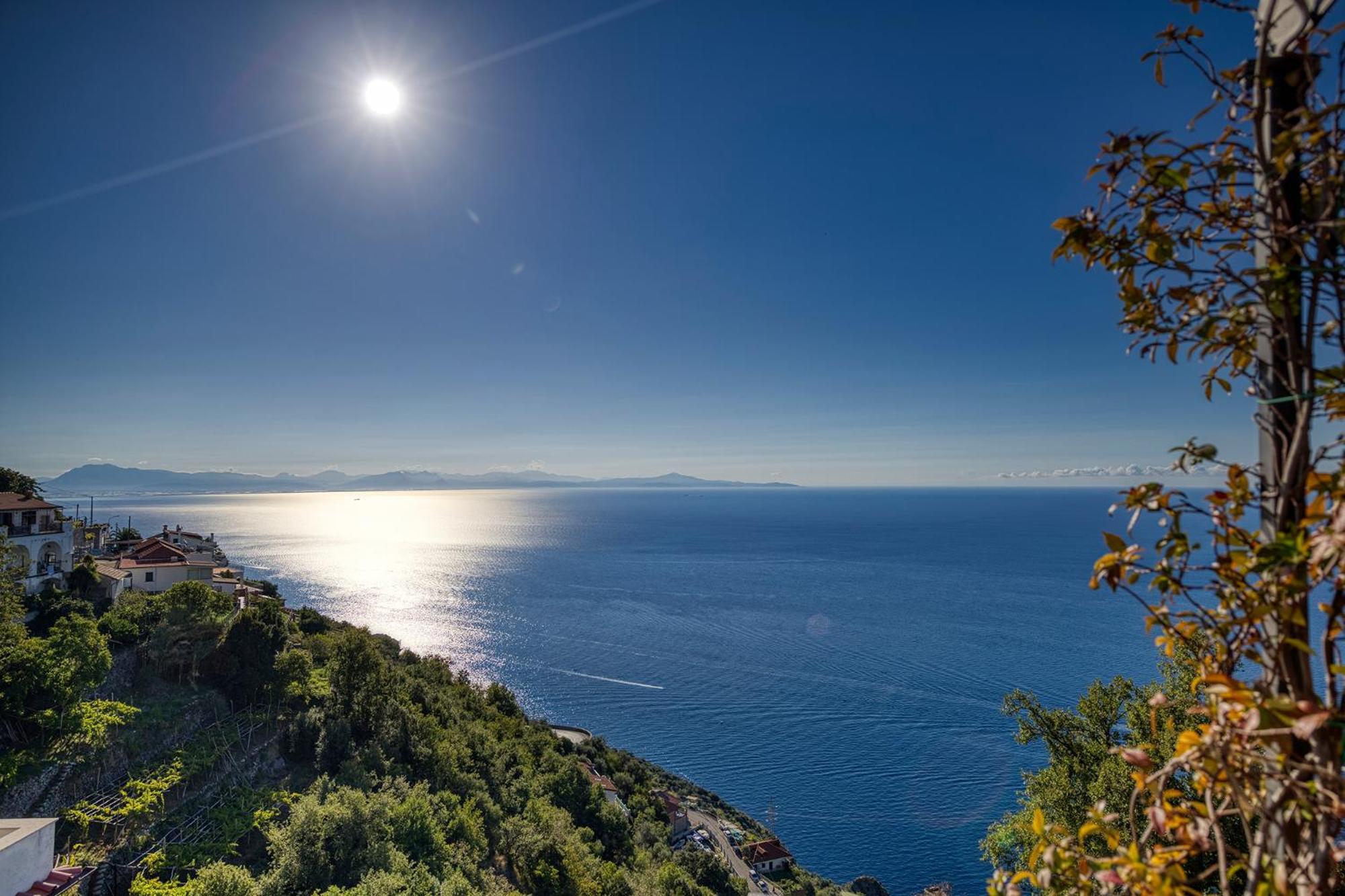 Villa Pino Furore Exteriér fotografie