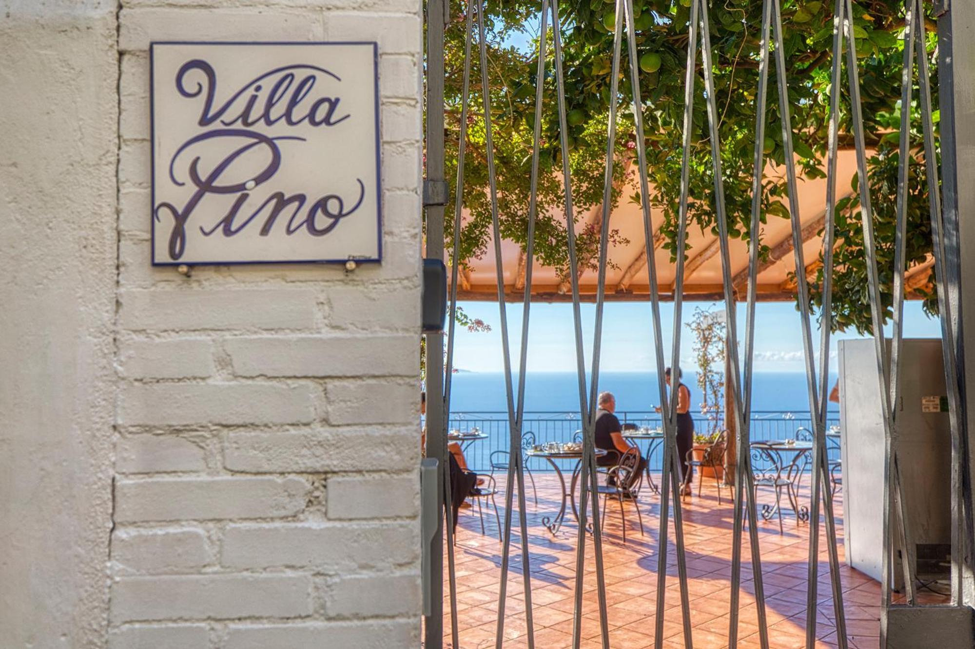 Villa Pino Furore Exteriér fotografie